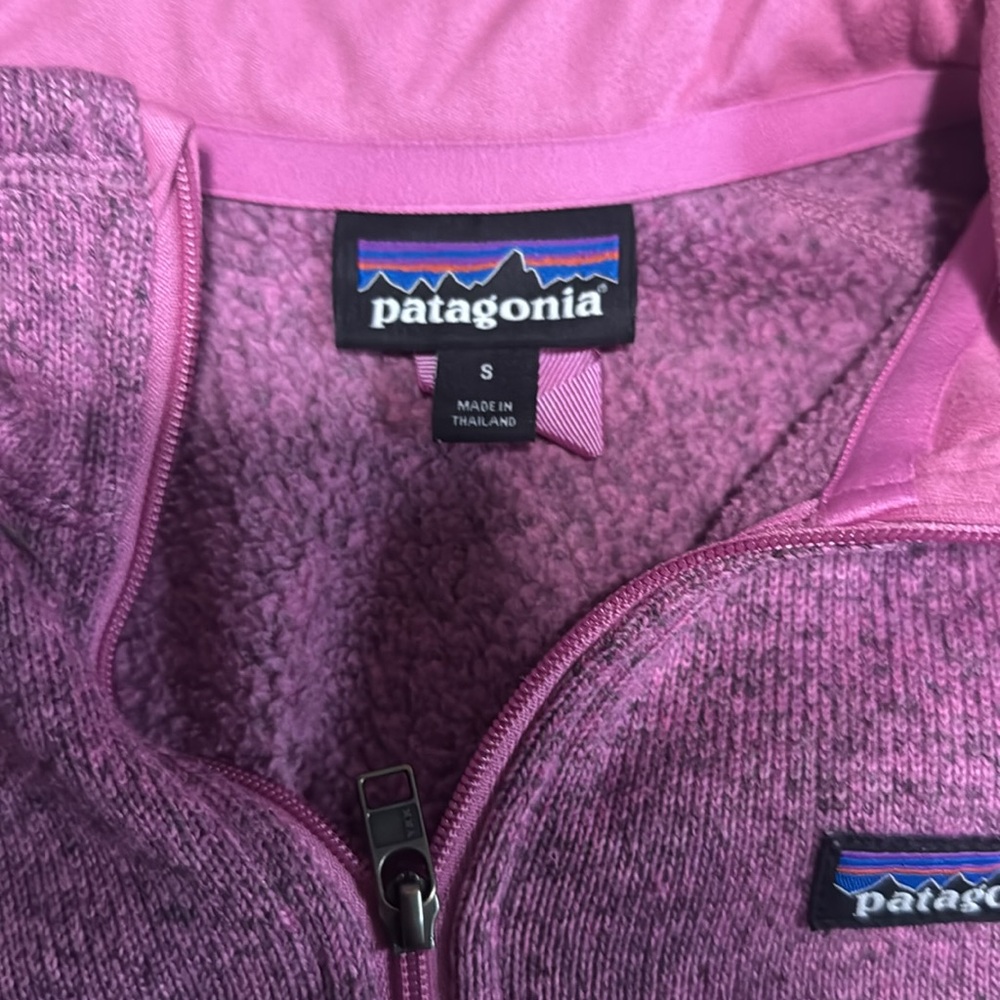 Patagonia Purple Sweatshirt Cozy Knit Texture - Picture 2 of 2